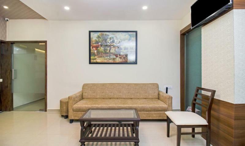 Ocean Suites Hotel Mumbai Exterior photo